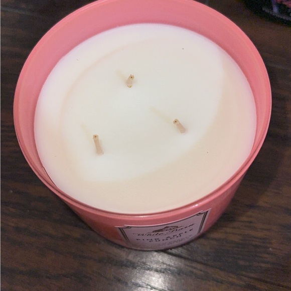 B&BW Pink Apple Punch 3 Wick Candle - Picture 2 of 2